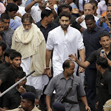 Celebs pay homage to Kaka