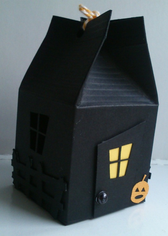 [HalloweenHouse%255B4%255D.jpg]