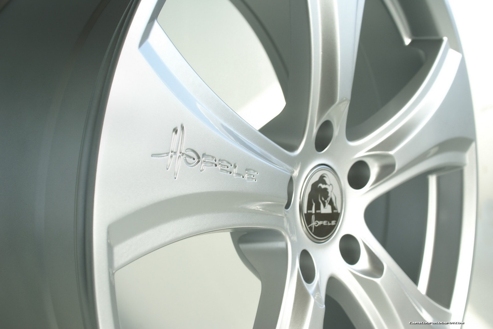 [Hofele-Design-Mercedes-ML-51%255B2%255D.jpg]
