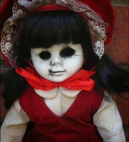 [scary-dolls-nightmares-075%255B2%255D.jpg]