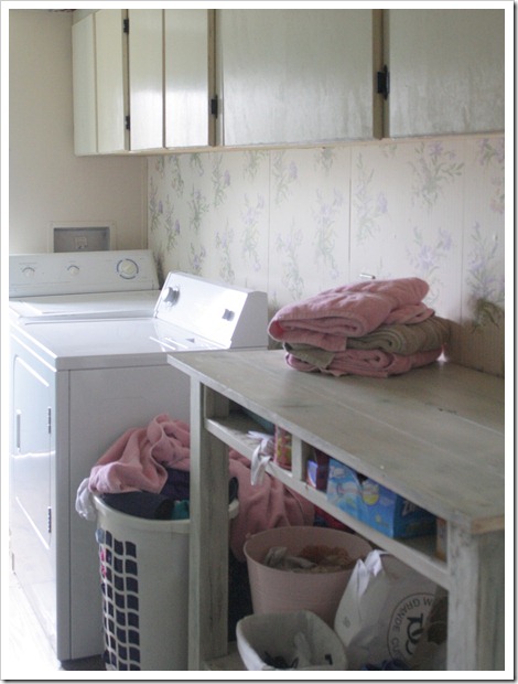 laundry room before 2