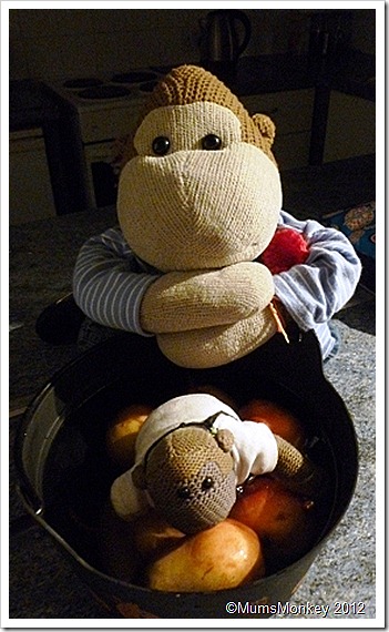 Bobbing Apples Bobbing Apples