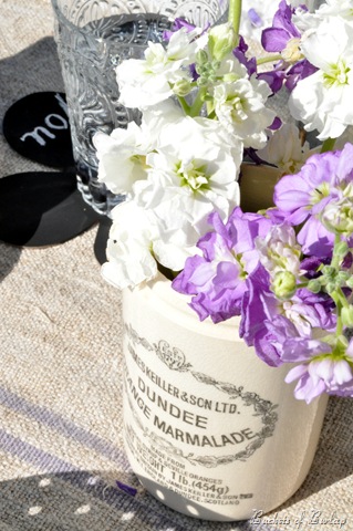 [flowers%2520in%2520jar%255B9%255D.jpg]