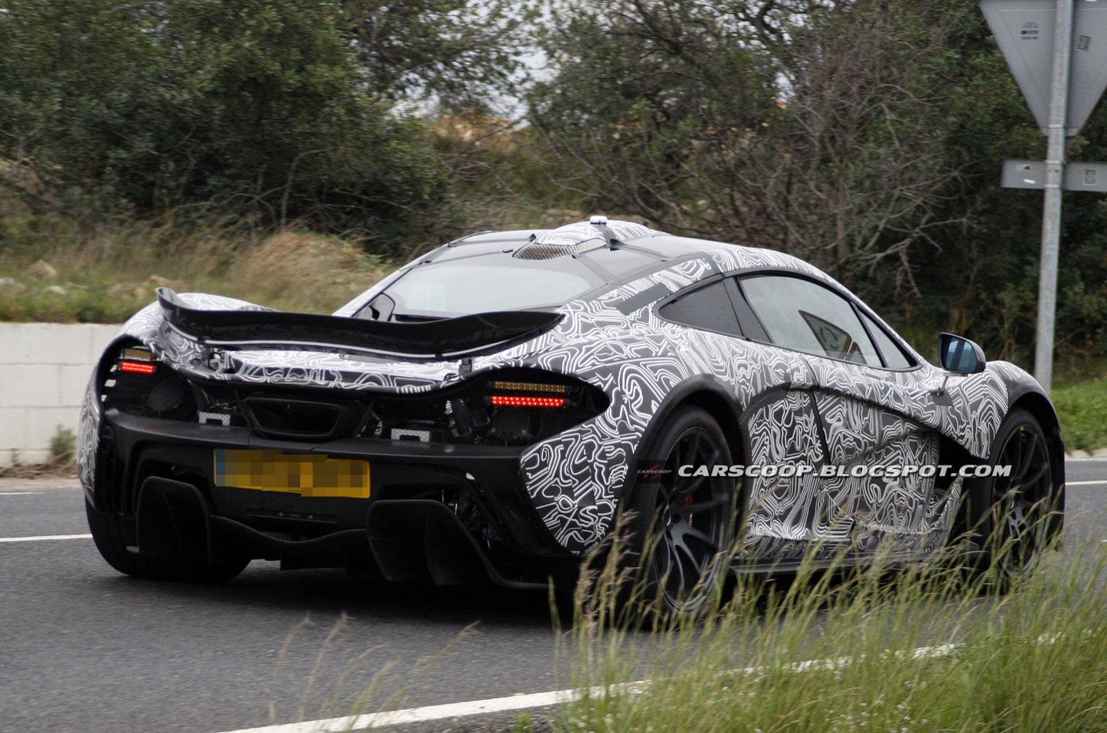 [McLaren-P1-3%255B3%255D.jpg]