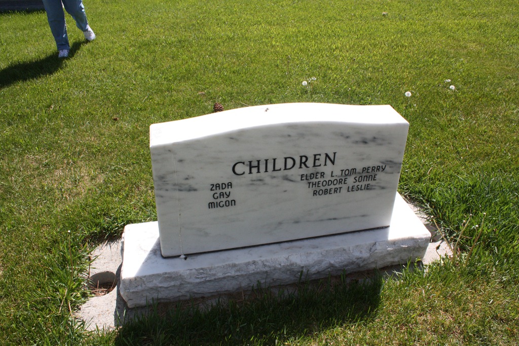 [easter%2520logan%2520trip%2520439%255B5%255D.jpg]