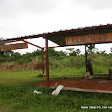  – Hangar des passagers à l’aérodrome de Loukolela en République du Congo. Radio Okapi/ Ph. John Bompengo