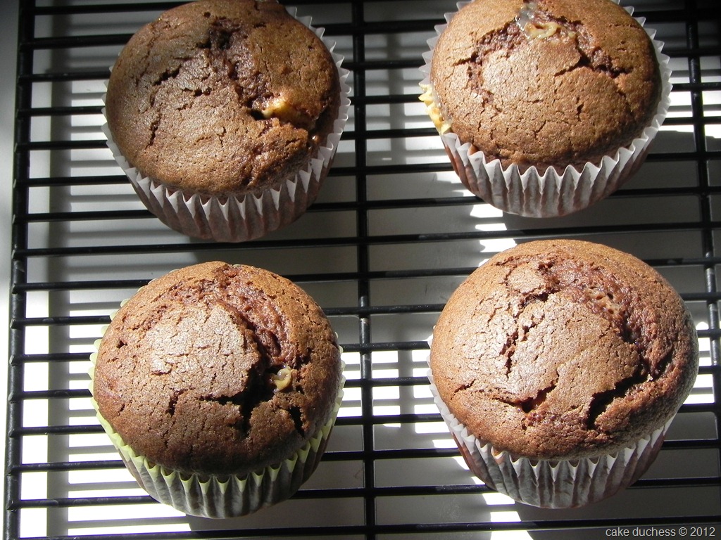 [twix-muffins-muffin-monday-2%255B1%255D.jpg]
