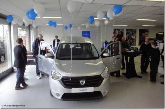 Dacia Store Utrecht 01