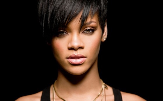 [3%25C2%25BA%2520lugar%2520%2520Rihanna%255B2%255D.jpg]