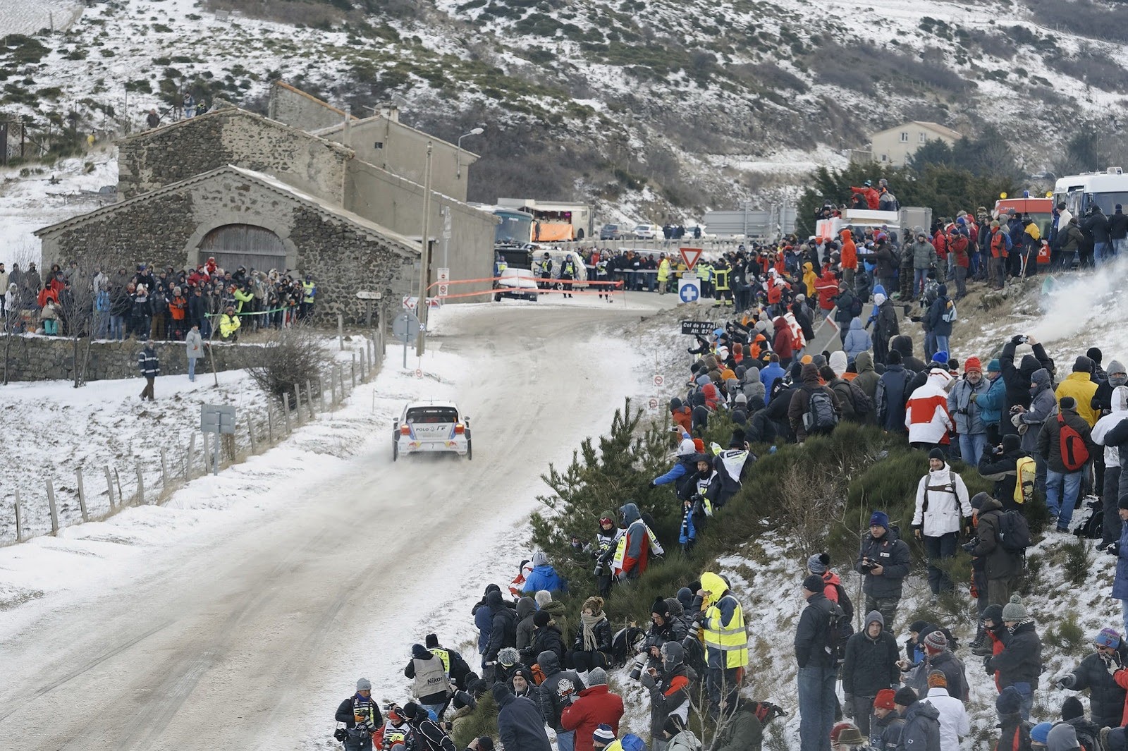 [VW-WRC-Rally-2%255B3%255D.jpg]