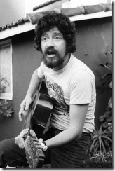 raul-seixas-viola raul-seixas-viola
