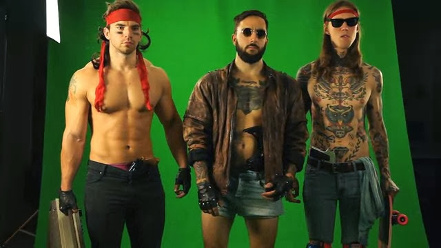 Kung Fury trailer, ebben aztán van mindenki!