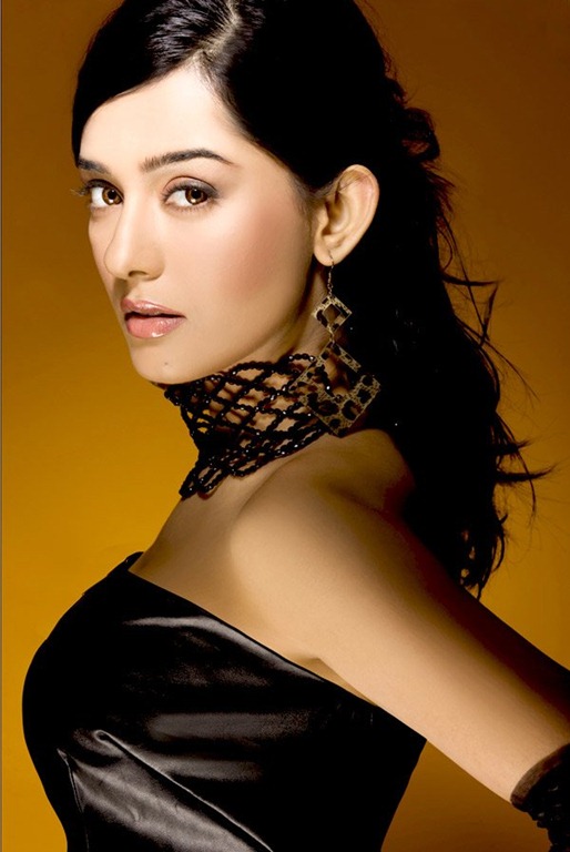 [Amrita%2520Rao%2520_stylish%255B5%255D.jpg]