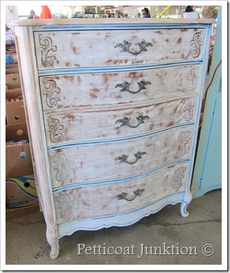 nashville-flea-market-shopping-petticoat junktion