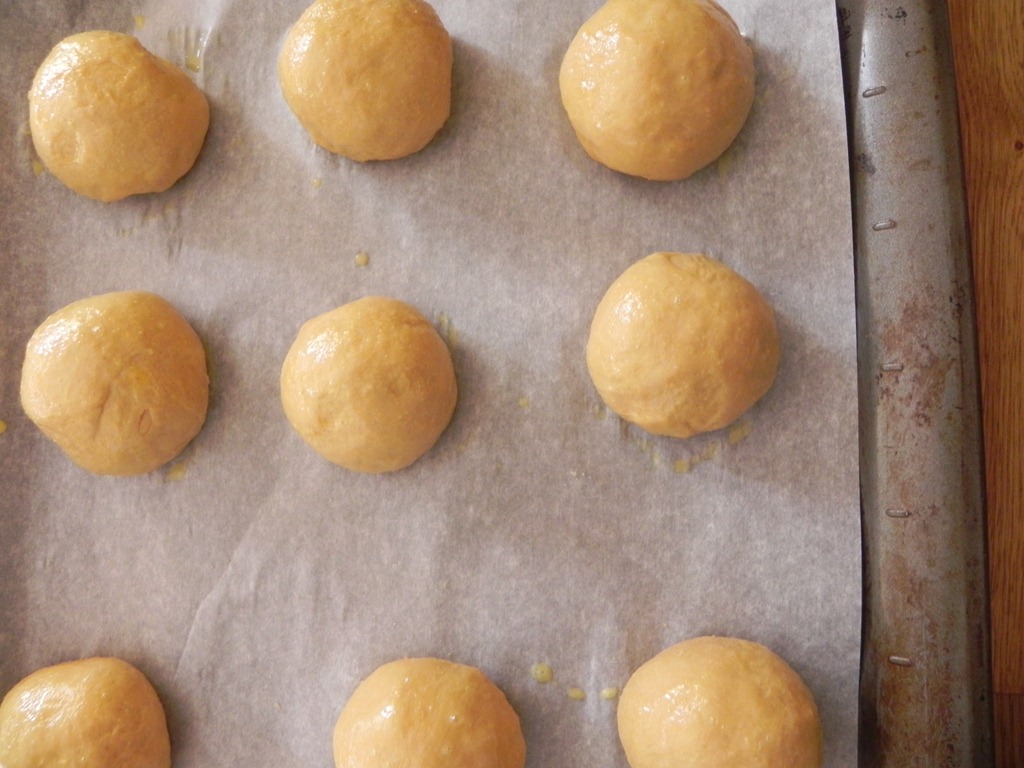 [DSCN99954.jpg&description=Savory Corn Rolls for Breaking Bread Society')]