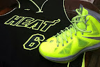Nike, This is How We Want Our Volts! With Diamond Cut Swoosh. nike lebron 10 gr atomic volt dunkman 7 01 Nike, This is How We Want Our Volts! With Diamond Cut Swoosh.