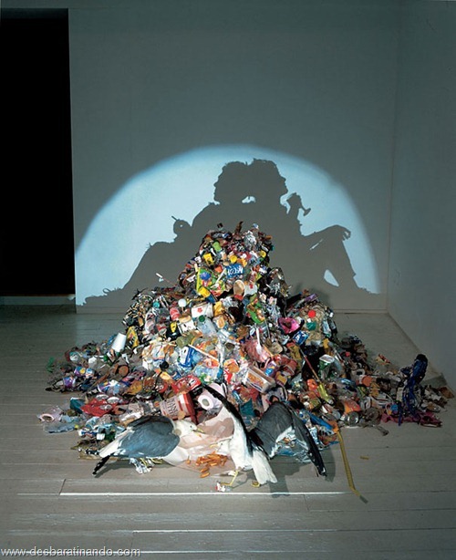 arte das sombras desbaratinando rubbish shadow sculptures tim noble sue webster (11)