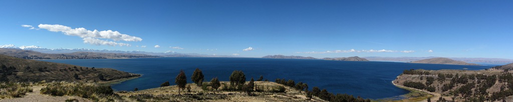 [Panorama-Titicacasee4.jpg]