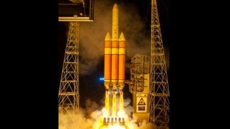 [spy-satellite-nrol32-launch-101121-02-e1290696724144%255B4%255D.jpg]