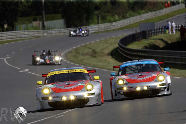 The Flying Lizards Porsche team ran in both the PRO and AM categories and their Le Mans curse continued (PHOTO: Porsche) The Flying Lizards Porsche team ran in both the PRO and AM categories and their Le Mans curse continued (PHOTO: Porsche)