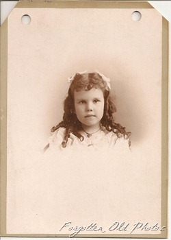 Hazel 5 years old in 1895 Hazel 5 years old in 1895