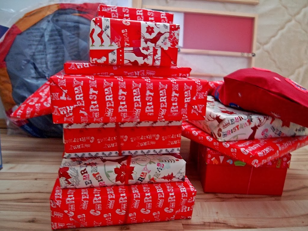 [gift-wrapping4.jpg]