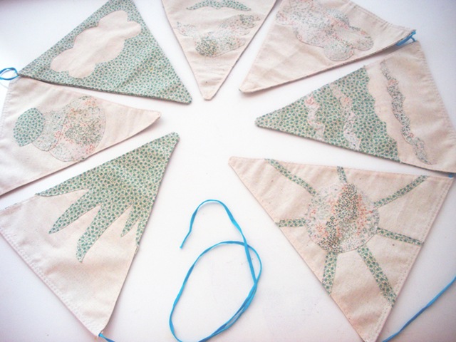 [AUGUST%25202011%2520018_baby%2520bunting%255B4%255D.jpg]