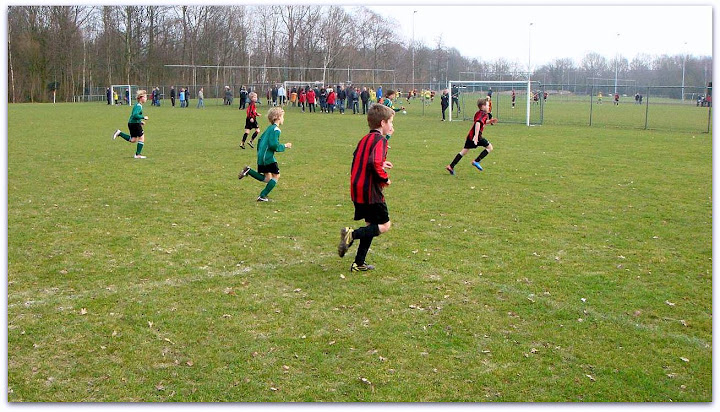 2012 - 10 MRT - WVV E5 - HARKSTEDE E3 002.jpg