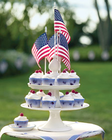 Flag-Stand Cake Monument