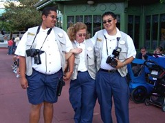 [photopass%2520photographers%255B5%255D.jpg]