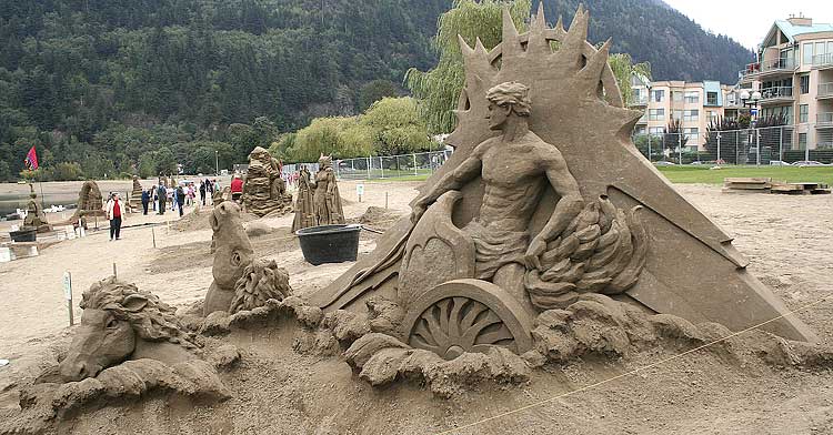 SAND CASTLES competition in Oregon