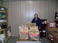 Food drop off in Sigourney