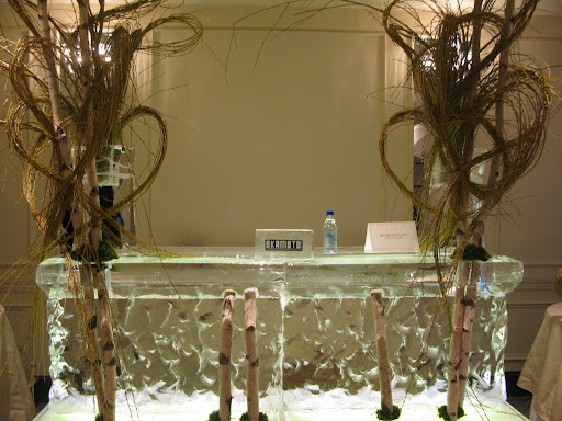 Okamoto Studio built this exotic ice bar for the event.