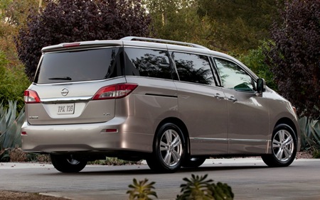 2013 Nissan Quest rear side view