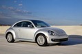 2013-Volkswagen-Beetle-TDI-23