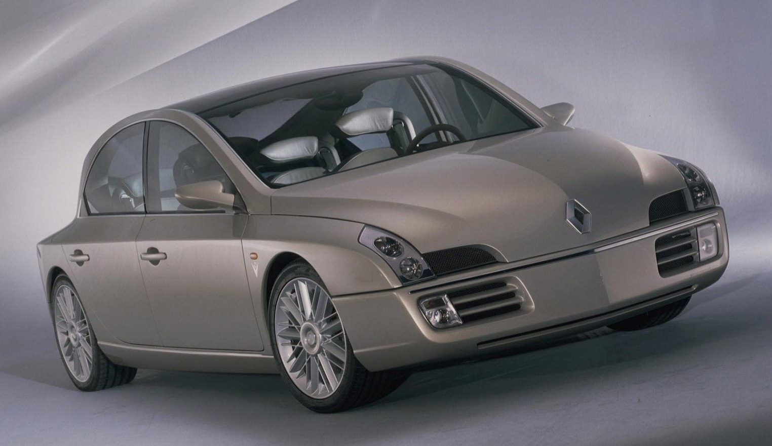 [renault-initiale-concept%255B2%255D.jpg]