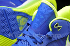 nike air max lebron 8 v2 low blue citron sprite 5 05 Obey Your Thirst! Nike LeBron 8 V2 Low Sprite is Hitting Retail