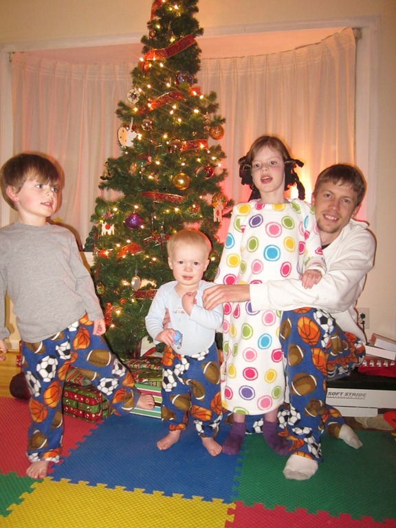 [2011-12-24%2520004%255B7%255D.jpg]