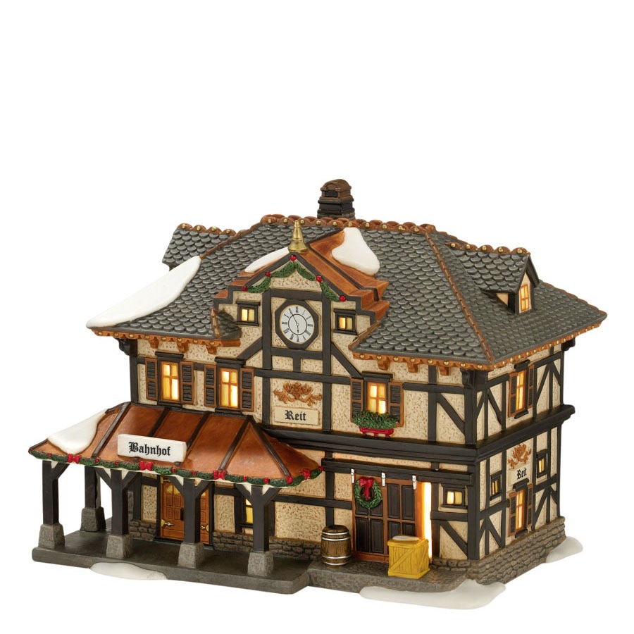 [AV%2520Reit%2520Train%2520Station%255B3%255D.jpg]