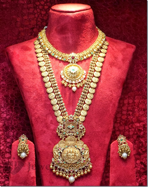 Gold_Necklace (3) Gold_Necklace (3)