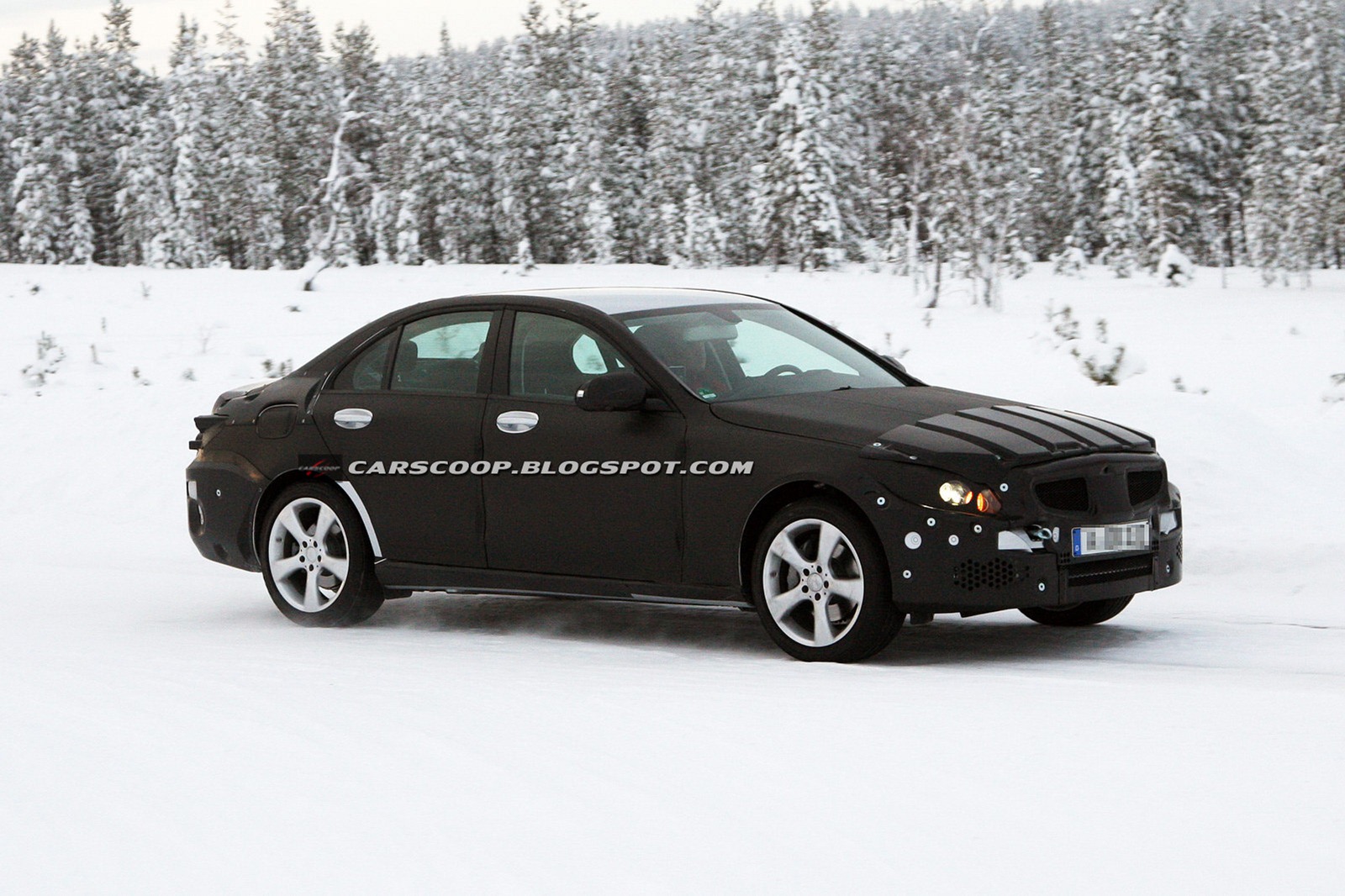 [2014-Mercedes-Benz-C-Class-Sedan-4%255B3%255D.jpg]