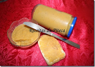 Doce de dióspiros e maçãs Doce de dióspiros e maçãs
