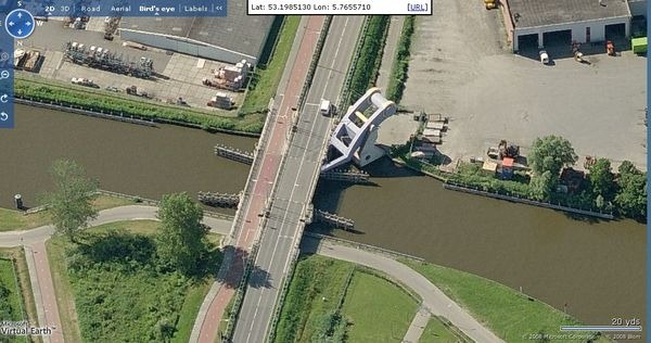 flying-drawbridge4 flying-drawbridge4