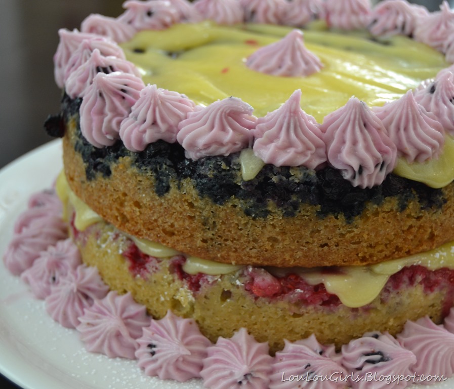 [Blueberry-lemon-curd-buttermilk-cake-with-blueberry-cream-cheese-frosting%2520%252816%2529%255B4%255D.jpg]