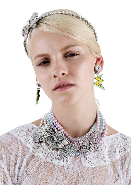 [miu-miu-resort-2012-runway-01_200413766049%255B4%255D.jpg]