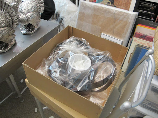 Sometime soon you will see this amazing Ikebana flower arrangement holder being used in my apartment--I got two.