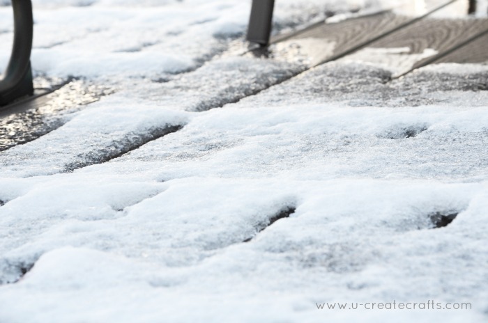 [snowy%2520deck%255B4%255D.jpg]