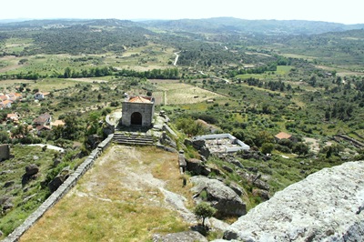 [MarialvaGlriaIshizakaCapeladeSantaBa%255B3%255D.jpg]