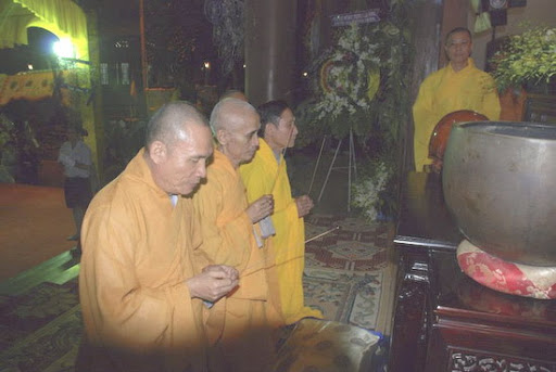 LeViengChuTonDucCaoTang_10.jpg