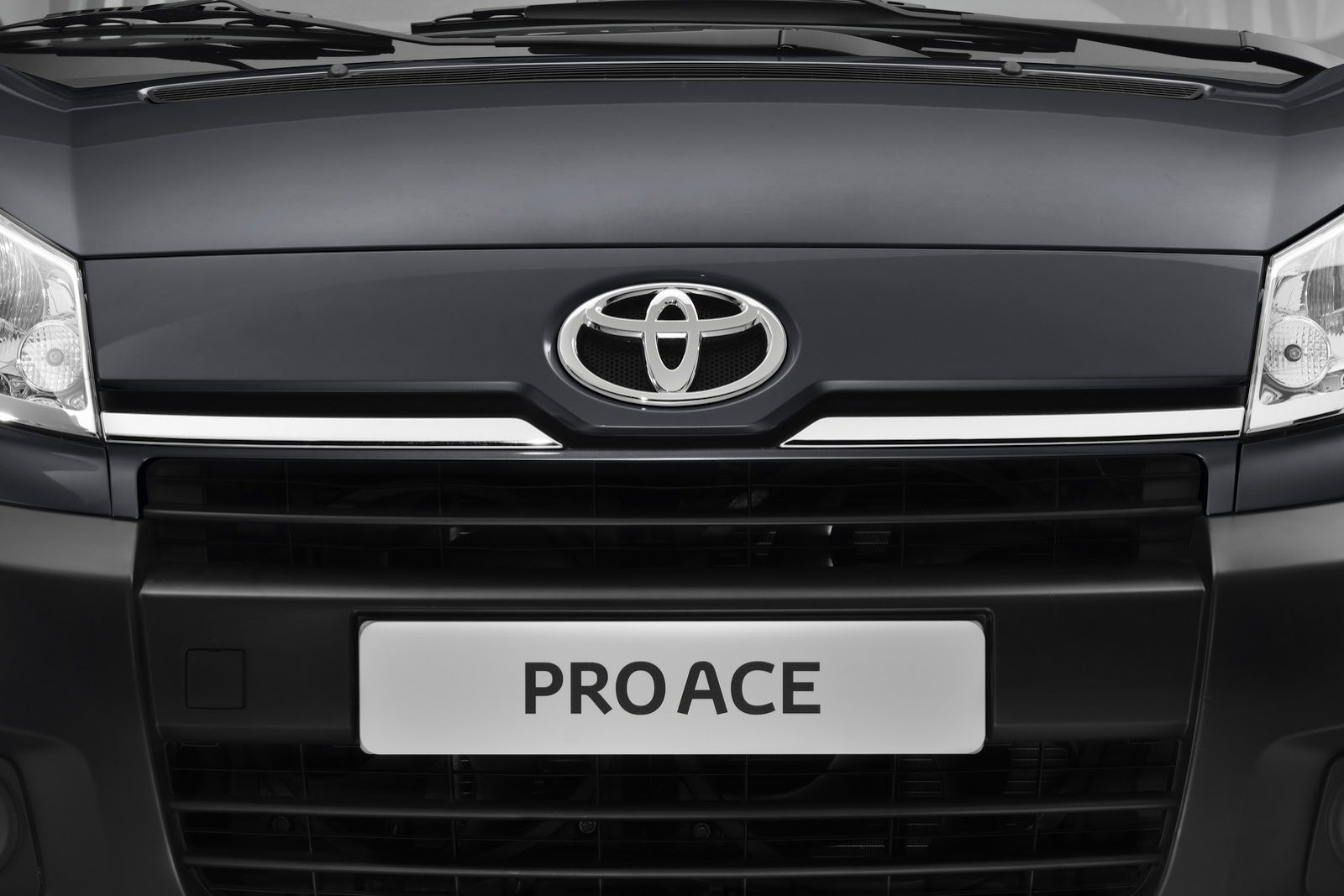 [New-Toyota-ProAce-4%255B2%255D.jpg]